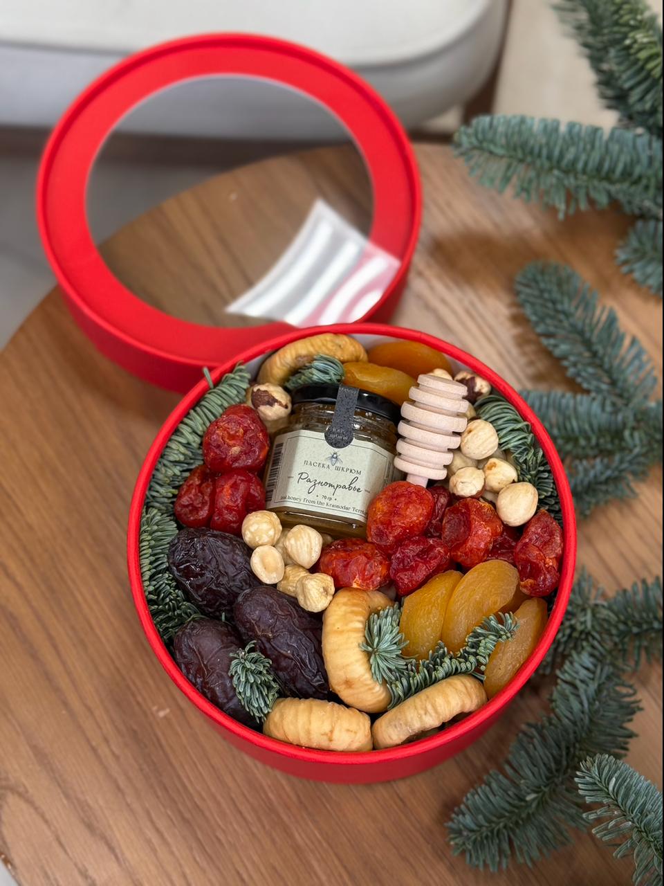 Фото Коробочка с сухофруктами и мёдом, 16 см