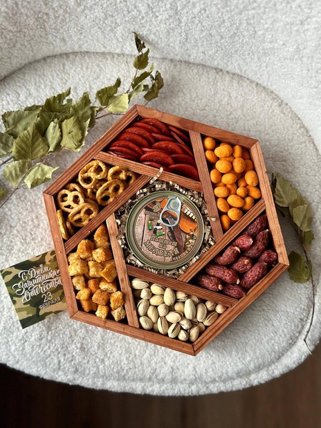 Фото Многогранник с паштетом